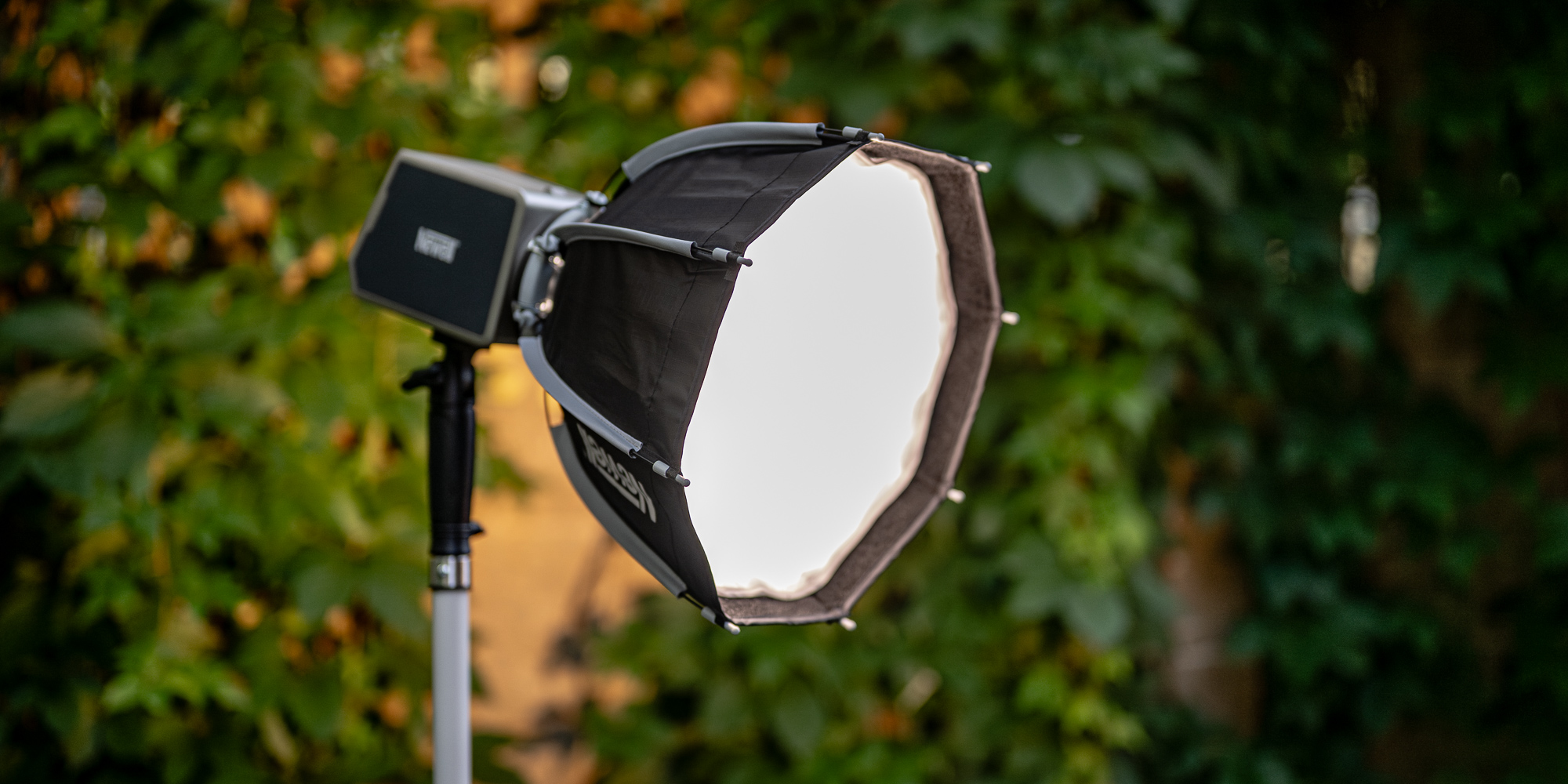 Softbox oktagonalny Newell 30 cm - Mini Bowens typ FM